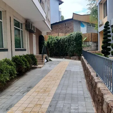 за гости илиеви Apartment Obzor